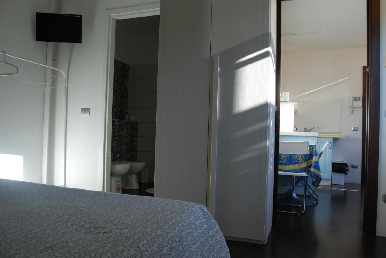 Le Vele Affittacamere Desenzano del Garda Dış mekan fotoğraf